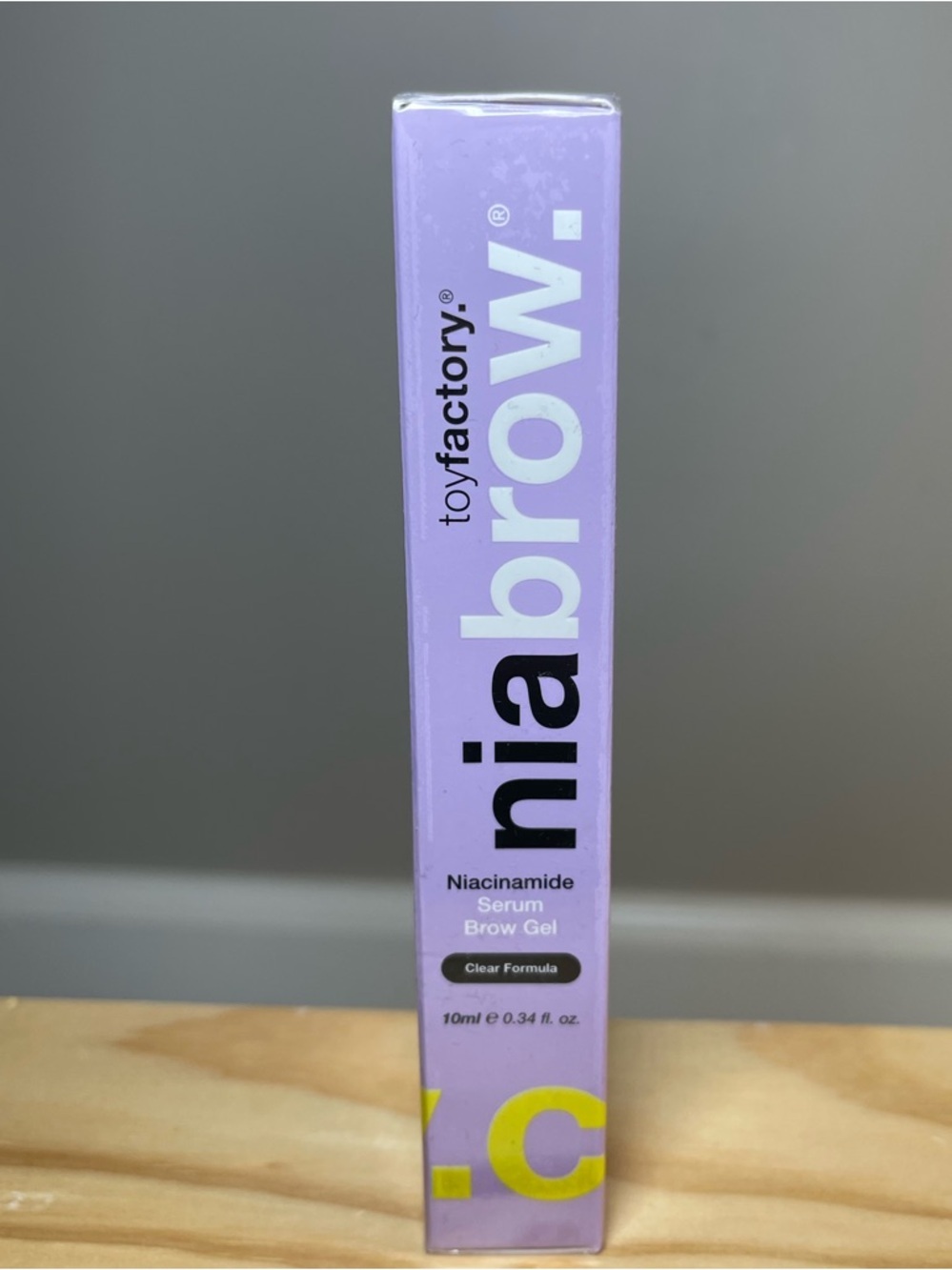niabrow Niacinamide Brow Gel